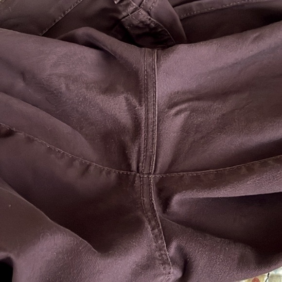 🌟HP🌟St. John’s Bay Mid Rise Secretly Slender Skinny Fit Jeans - Picture 6 of 9